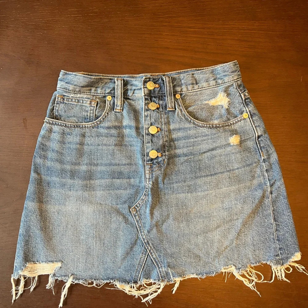 Madewell Rigid Demin A Line mini skirt. Size 27. - Picture 7 of 8